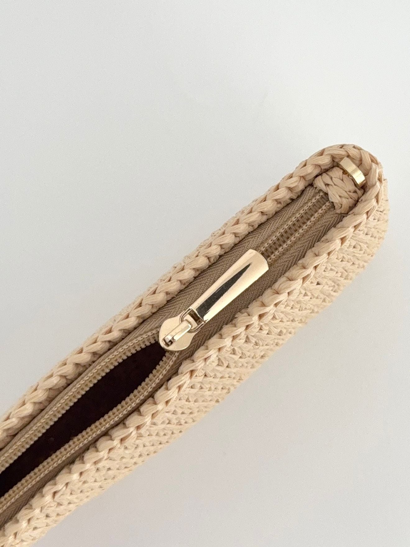 Selbi (Khaki)